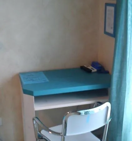 Bikapi Oda ve Kahvaltı Garda (Verona)