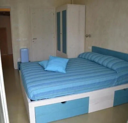 Bikapi Bed and Breakfast 3*