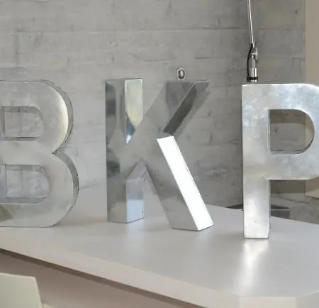Bikapi Bed & Breakfast *